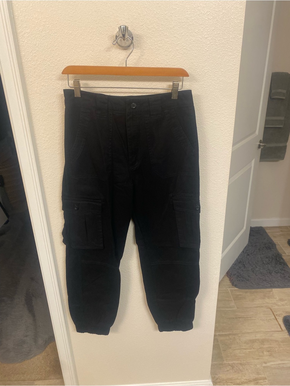 Women’s Black Cargo Jogger Pants